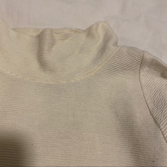 Madewell Textured Mock Turtleneck - Picture 8 of 9